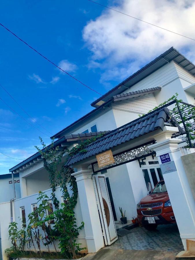 Đòn Gánh Homestay Buôn Ma Thuột Ngoại thất bức ảnh